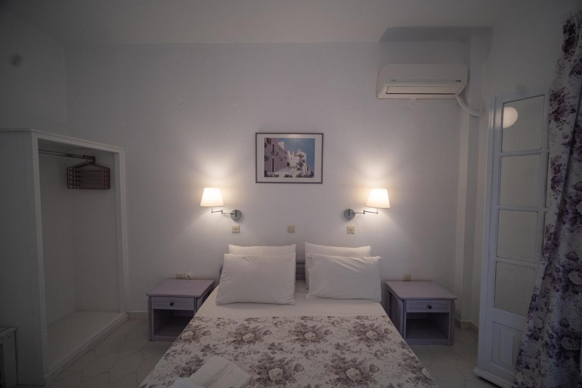 Villa Olive Apartments Ипсос Екстериор снимка